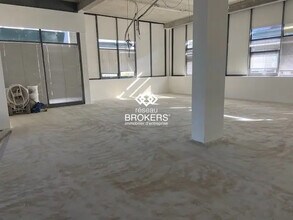 Office in Sucy-en-Brie for lease Interior Photo- Image 2 of 7