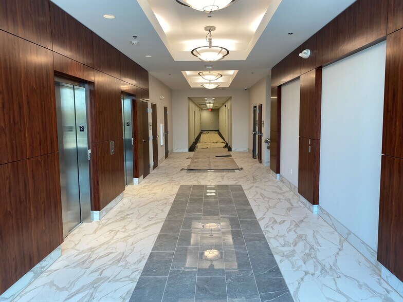 210 Beatty Dr, Belmont, NC à louer - Photo intérieure - Image 2 de 13