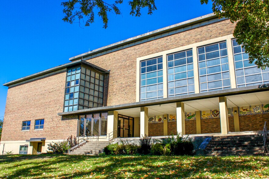 1306 Salem Ave, Dayton, OH à vendre - Photo du bâtiment - Image 2 de 14