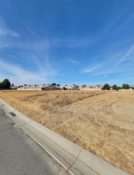 1318 Senator Way, San Jacinto, CA for sale - Building Photo - Image 2 of 2