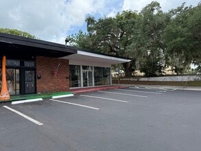 1216 E Silver Springs Blvd, Ocala, FL for lease Building Photo- Image 2 of 7