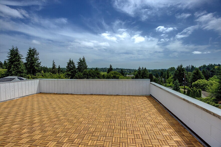 10722 Lake City Way NE, Seattle, WA à vendre - Photo du bâtiment - Image 3 de 17