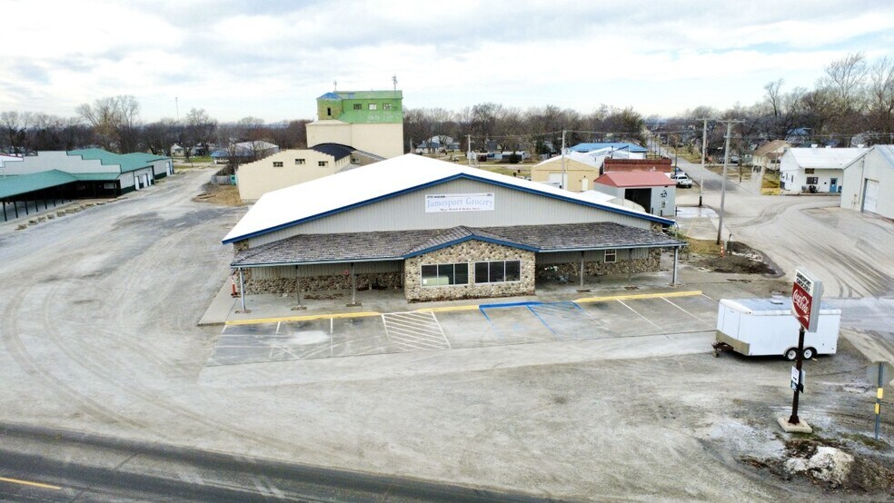 302 S Broadway St, Jamesport, MO à vendre - Photo du bâtiment - Image 2 de 28