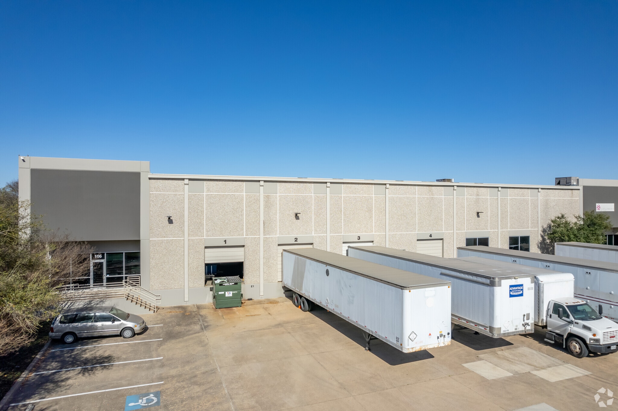2300 Grand Avenue Pky, Austin, TX for lease Building Photo- Image 1 of 5