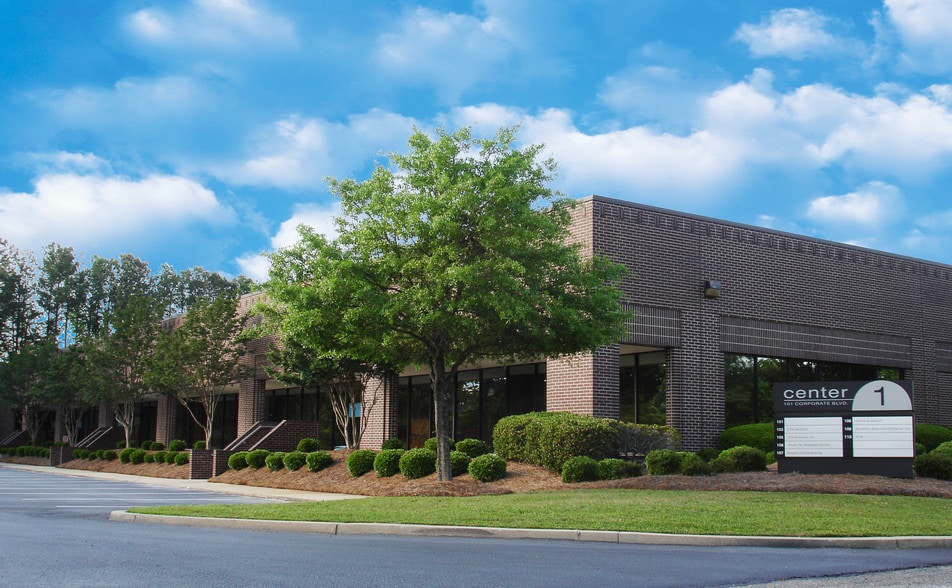 104 Corporate Blvd, West Columbia, SC for lease - Building Photo - Image 2 of 3