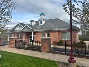 2630 Rochester Rd, Cranberry Township, PA for lease Interior Photo- Image 1 of 16