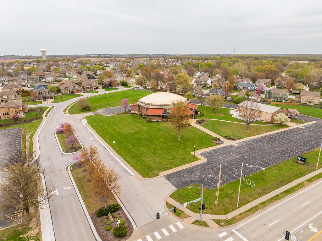 800 SW 150 Hwy, Lee's Summit, MO à vendre Photo principale- Image 1 de 87