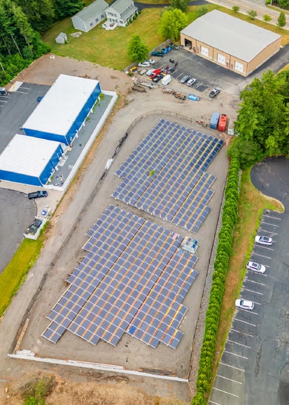 592 Oak St, East Bridgewater, MA for sale - Building Photo - Image 1 of 4