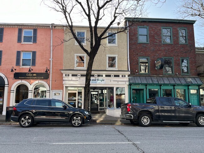 Plus de détails pour 106 W State St, Kennett Square, PA - Bureau/Commerce de détail à louer
