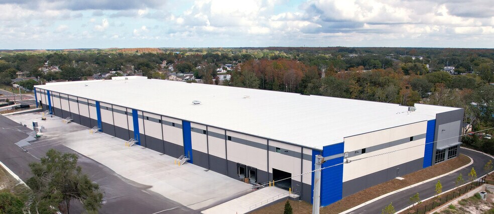 15157 US Hwy 441, Delray Beach, FL for lease - Building Photo - Image 3 of 7