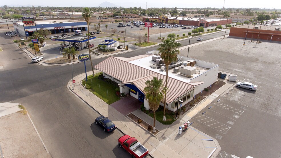 1002 N Imperial Ave, El Centro, CA à louer - Aérien - Image 2 de 4