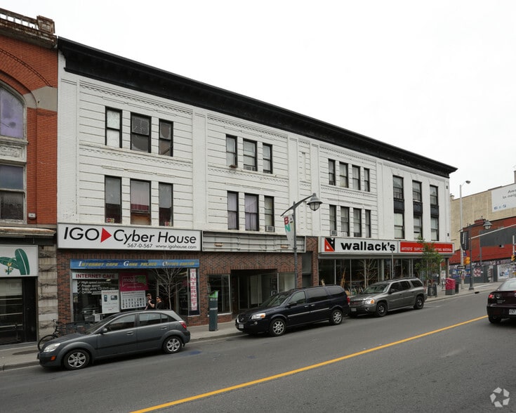 223-231 Bank St, Ottawa, ON à louer - Photo du bâtiment - Image 2 de 8