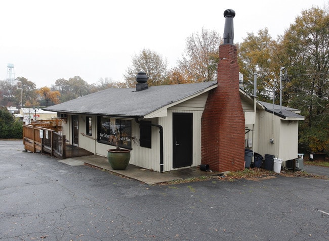 Plus de détails pour 659 Atlanta St, Roswell, GA - Commerce de détail à vendre