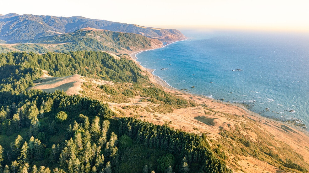 26000 Mattole Rd, Ferndale, CA for sale - Building Photo - Image 2 of 39