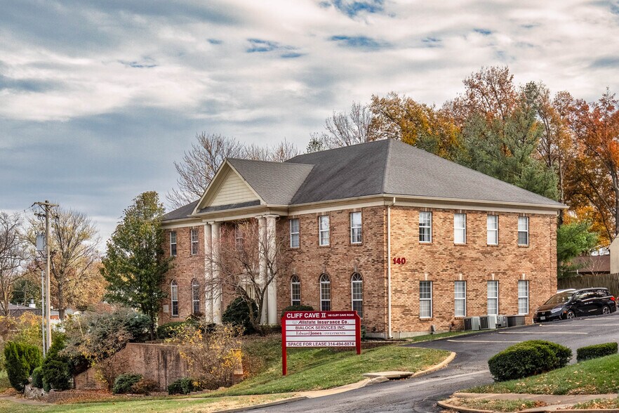 116 Cliff Cave Rd, Saint Louis, MO for lease - Building Photo - Image 2 of 15