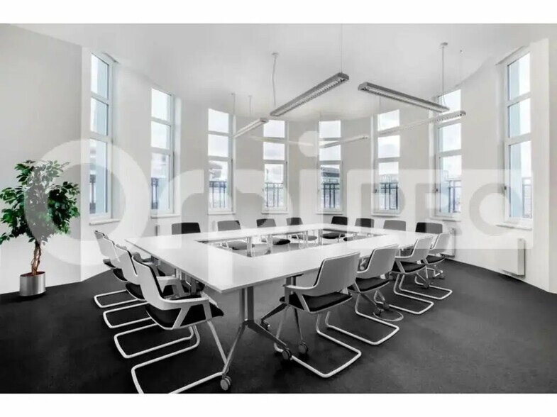 53 Avenue Jean Jaurès, Le Bourget à louer - Photo du bâtiment - Image 3 de 44