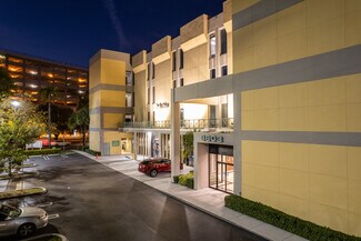 Plus de détails pour 8603 S Dixie Hwy, Pinecrest, FL - Bureau à louer