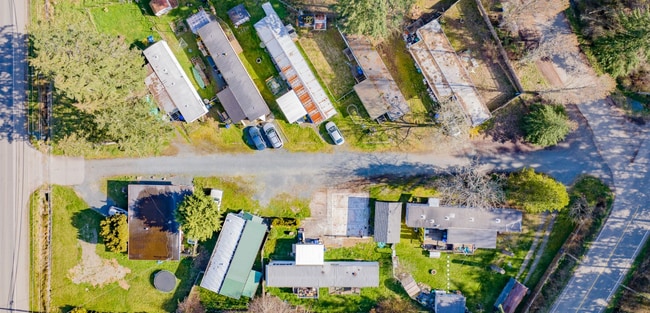 Plus de détails pour 882 Wembley Rd, Parksville, BC - Multi-résidentiel à vendre