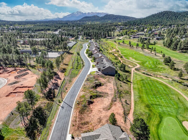 1300-1356 Longs Pt, Woodland Park, CO à vendre - Photo du bâtiment - Image 2 de 17