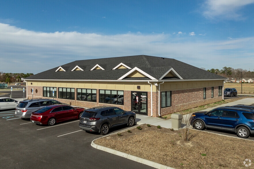 1403 S Church St, Smithfield, VA for sale - Primary Photo - Image 1 of 5