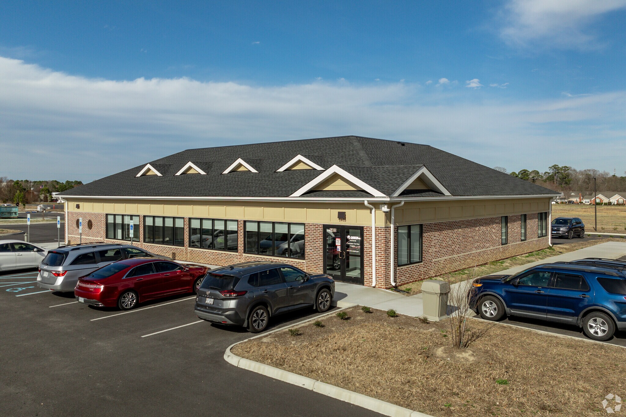 1403 S Church St, Smithfield, VA à vendre Photo principale- Image 1 de 6