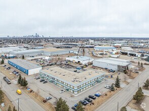 8216 43 St NW, Edmonton, AB - Aerial  map view