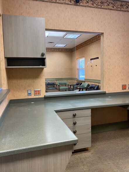 8489-8491 SE 165th Mulberry Ln, The Villages, FL à louer - Photo intérieure - Image 3 de 11