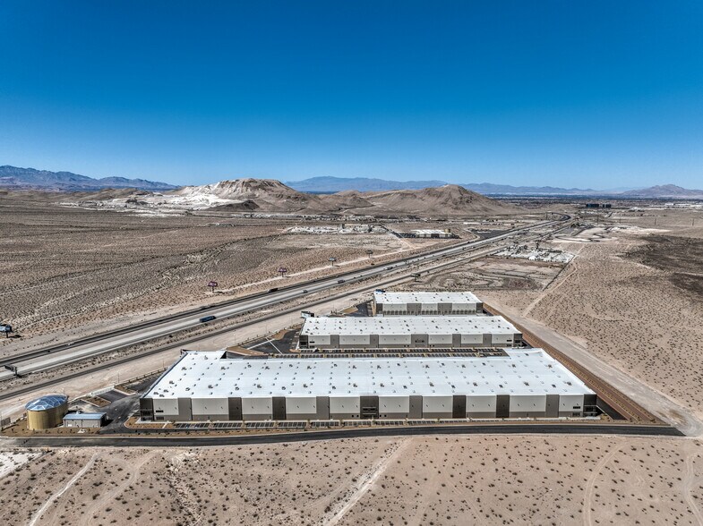 S Las Vegas Blvd, Las Vegas, NV à louer - Photo du bâtiment - Image 2 de 7