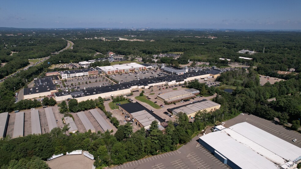 10 Keith Way, Hingham, MA for lease - Building Photo - Image 3 of 20