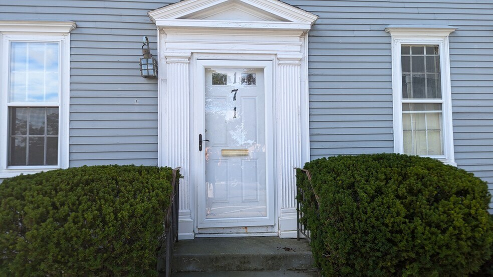 171 High St, Newburyport, MA à louer - Photo du bâtiment - Image 2 de 15