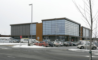 More details for 2300-2400 Ch Lucerne, Mt Royal, QC - Retail for Lease