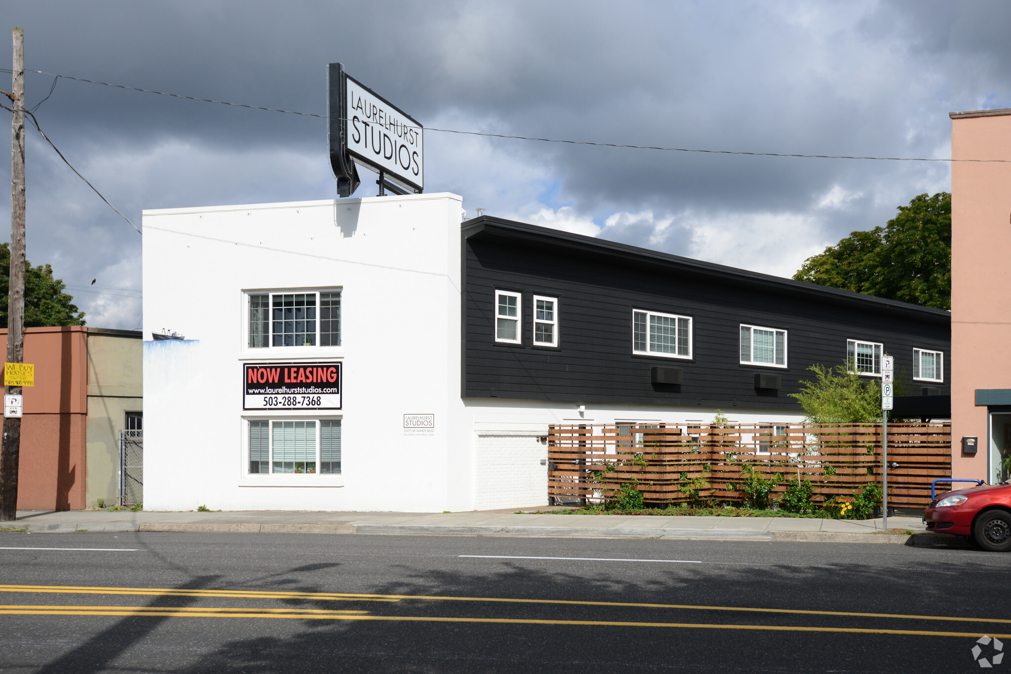 Laurelhurst Studios  /  Office Portfolio portfolio of 2 properties for sale on LoopNet.ca Building Photo- Image 1 of 21