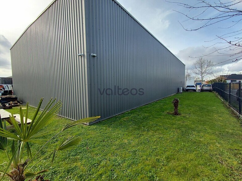 Office in L'UNION for lease - Building Photo - Image 2 of 4