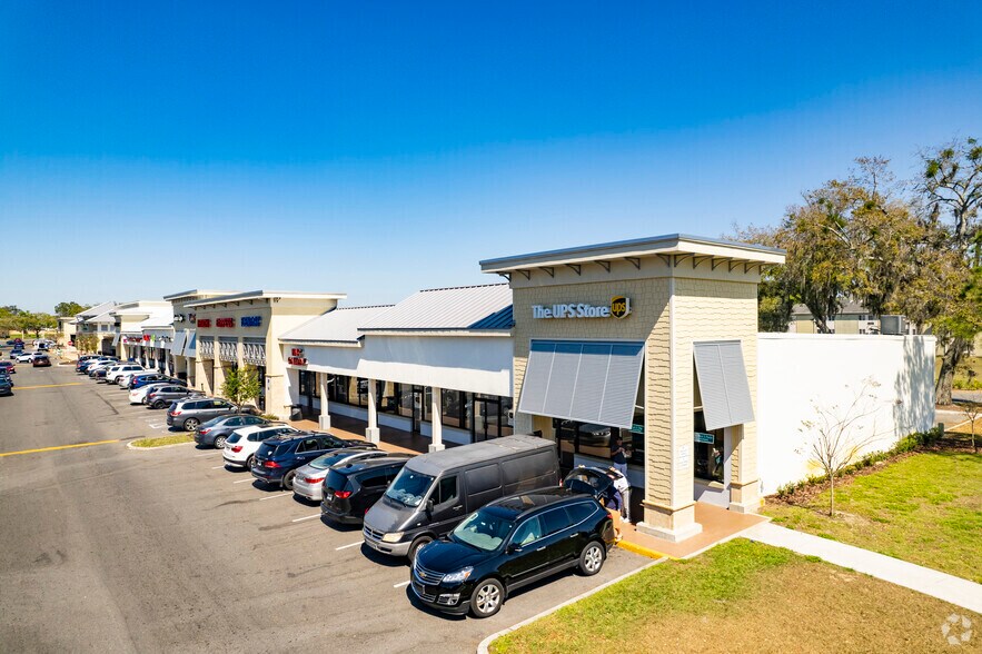5341-5375 N Socrum Loop Rd, Lakeland, FL à louer - Photo du bâtiment - Image 1 de 11