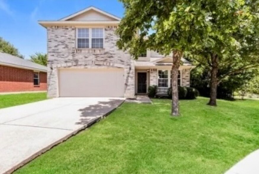 1715 Duet Dr, Dallas, TX à louer - Photo principale - Image 1 de 1