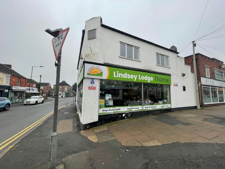 22 The Green, Thorne for sale - Building Photo - Image 3 of 9