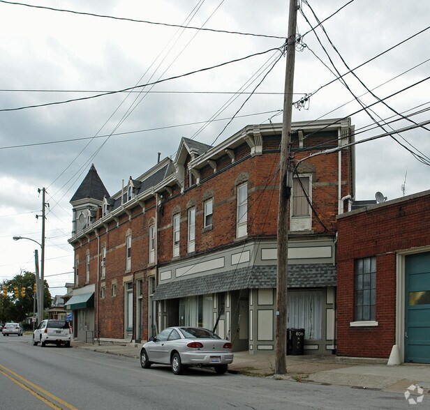 801 Hayes Ave, Sandusky, OH à vendre - Photo du bâtiment - Image 2 de 2