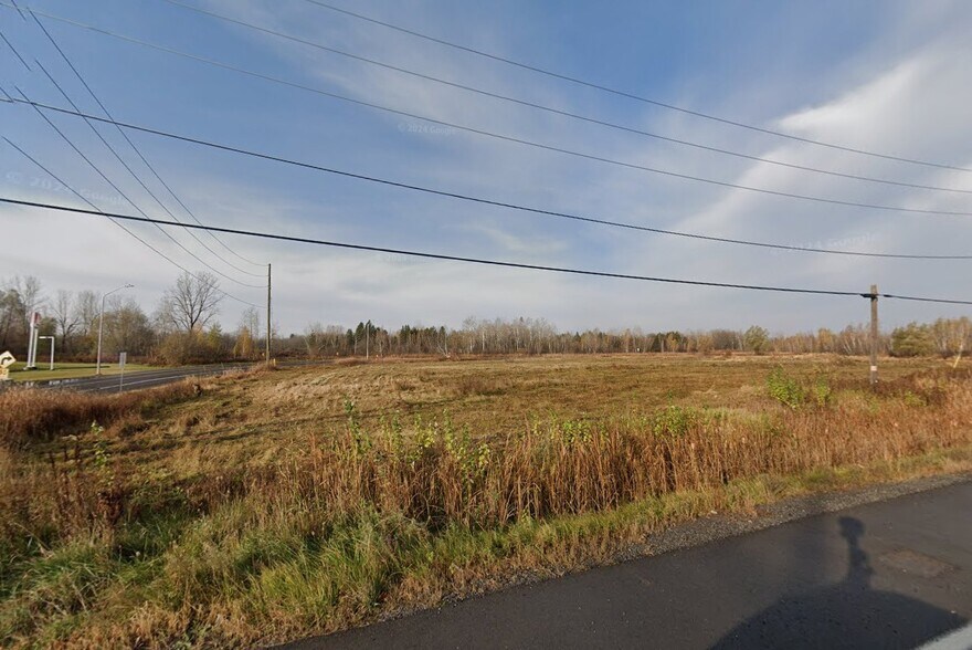 6165 Thunder Rd, Carlsbad Springs, ON à vendre - Photo du bâtiment - Image 3 de 4