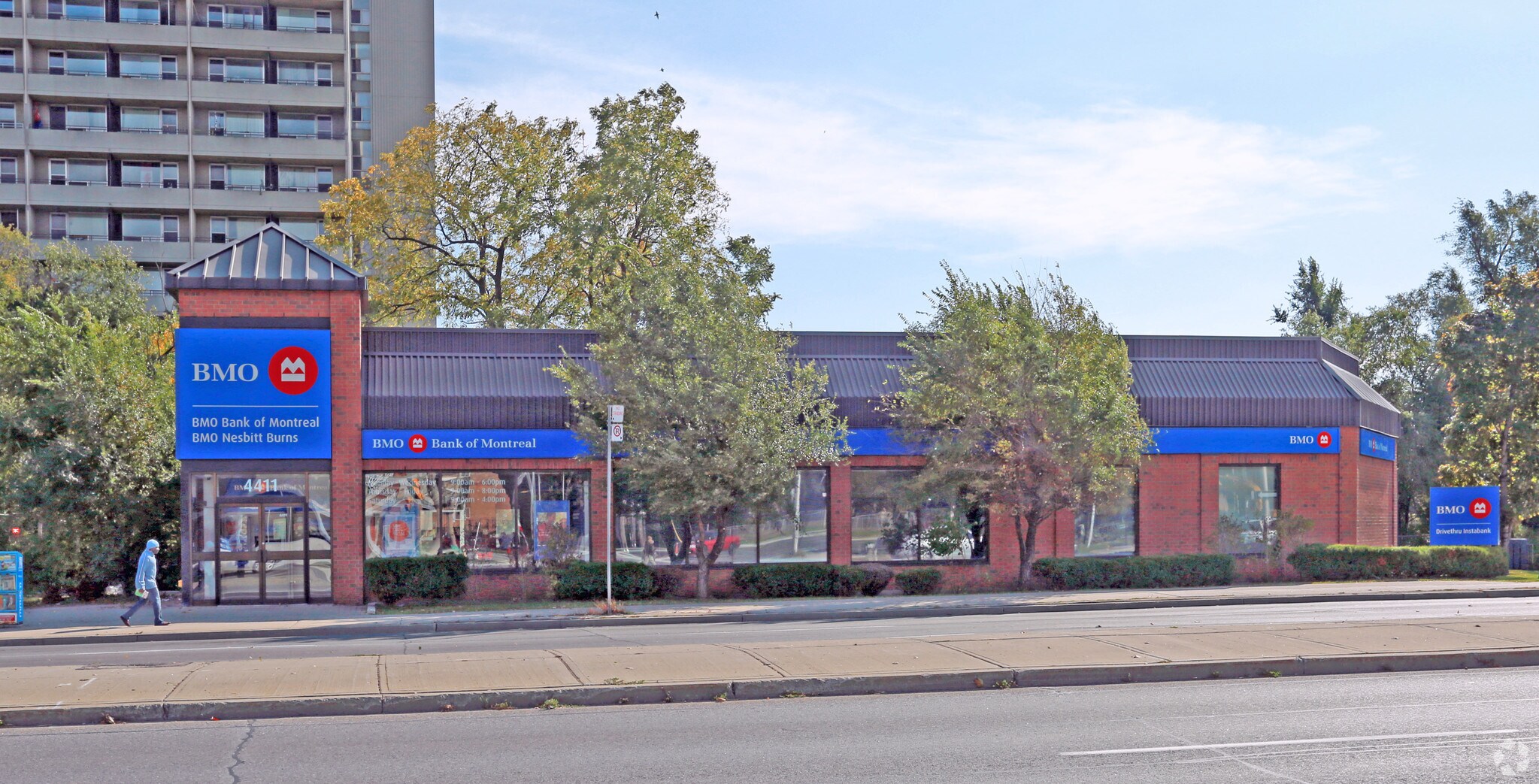 4411 Kingston Rd, Toronto, ON à vendre Photo principale- Image 1 de 1