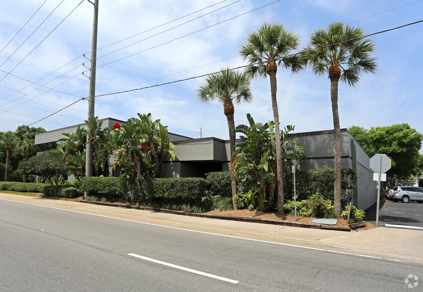 902 N Himes Ave, Tampa, FL à vendre - Photo du bâtiment - Image 3 de 24