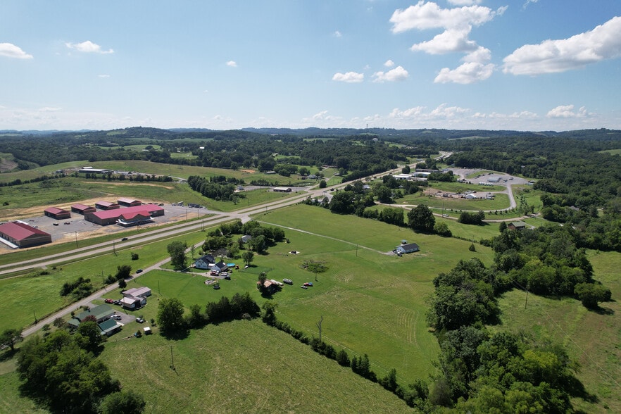 000 Chucky River Rd, Morristown, TN for sale - Aerial - Image 3 of 7