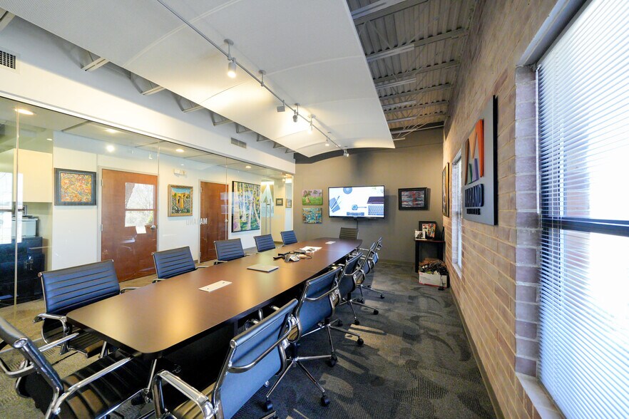 4534 Old Pineville Rd, Charlotte, NC à louer - Photo du bâtiment - Image 3 de 8