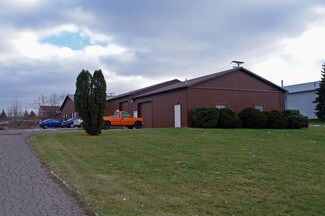 Plus de détails pour 1321-1325 Grand Oaks Dr, Howell, MI - Industriel à louer