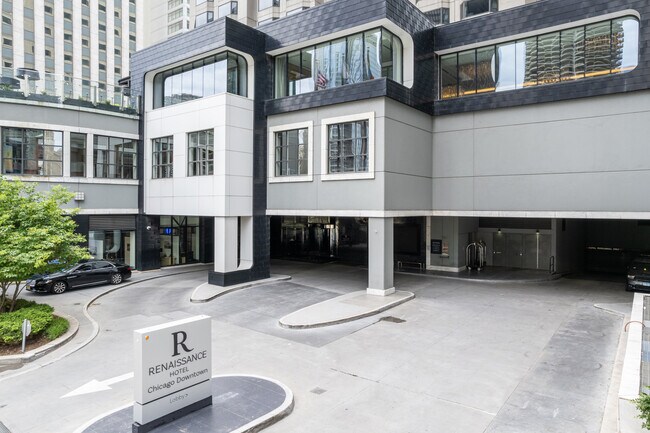 More details for 1 West Upper Wacker Drive, Chicago, IL - Retail for Lease