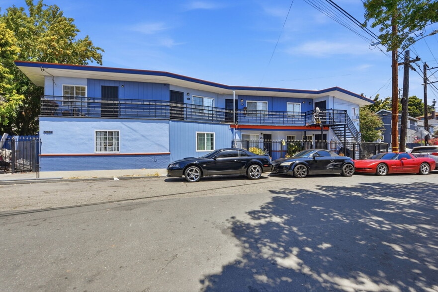 3050-3058 Davis St, Oakland, CA for sale - Building Photo - Image 1 of 54
