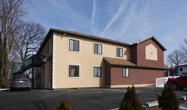 530 E Joppa Rd, Towson, MD à louer Photo du bâtiment- Image 2 de 4