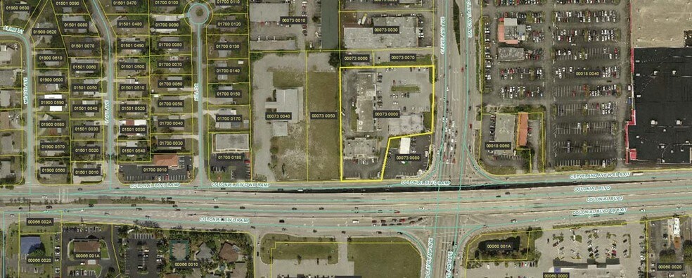 4434-4458 S Cleveland Ave, Fort Myers, FL à vendre - Photo du bâtiment - Image 3 de 36