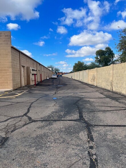 930 W Southern Ave, Mesa, AZ à louer - Photo du bâtiment - Image 2 de 2