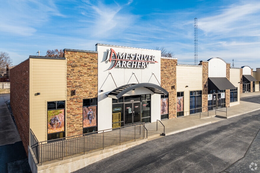 2734-2806 S Campbell Ave, Springfield, MO for lease - Building Photo - Image 1 of 8