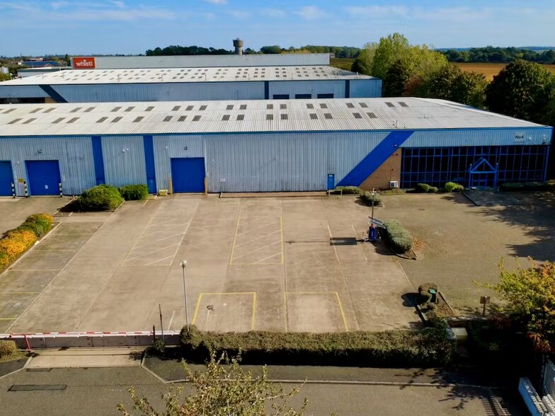 Shipton Way, Rushden à louer - Photo du bâtiment - Image 2 de 3